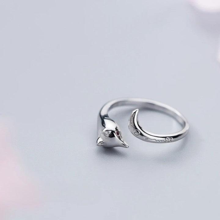 Foxy Charm Sterling Silver Ring - Haluzzishop