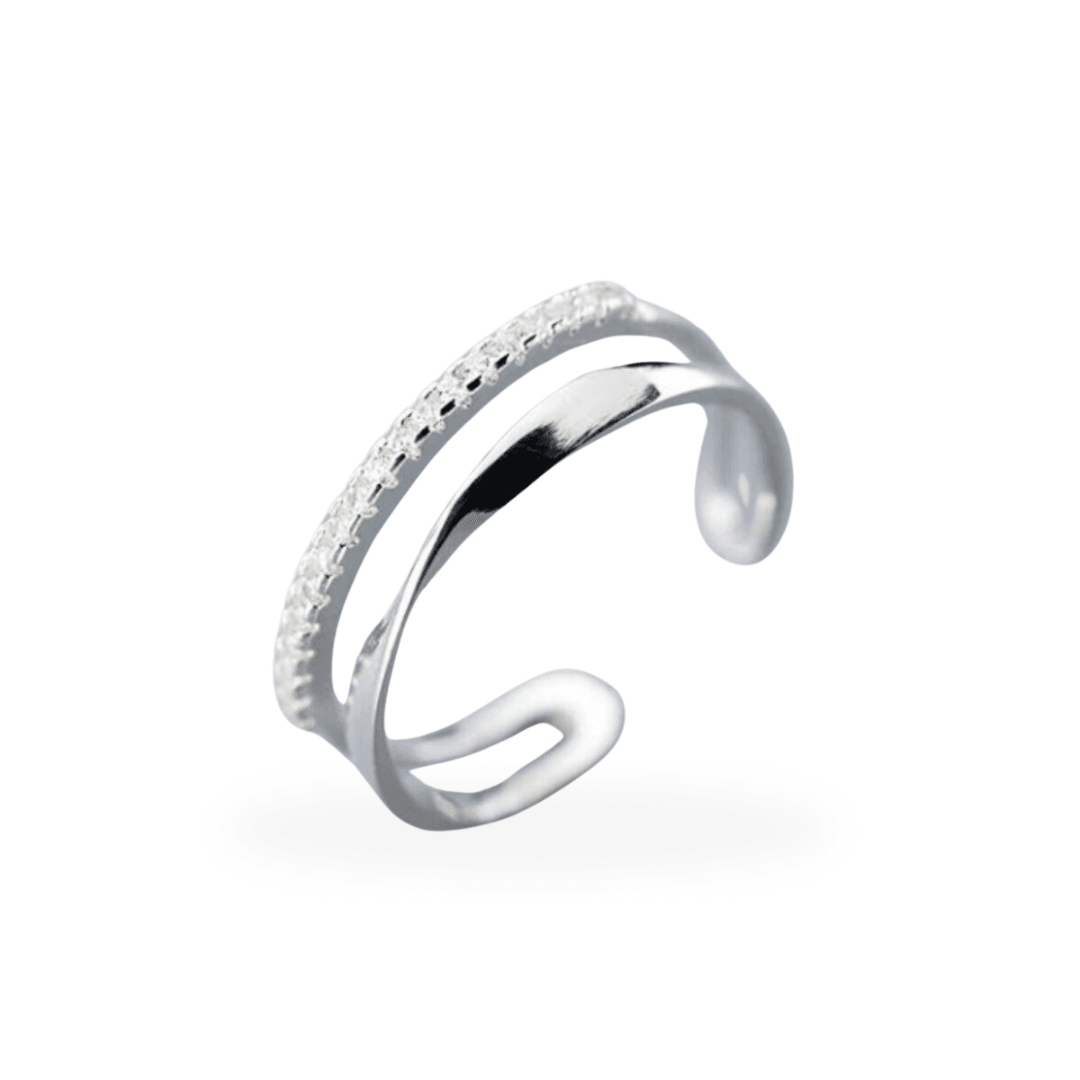 Charm in Sterling Silver Ring